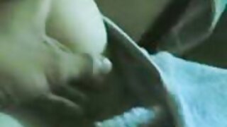 Mandens sperm flyder ...